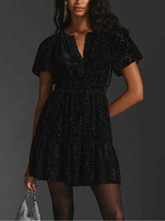 Anthropologie Dresses & Skirts - Anthropologie somserset mini dress black floral velvet smocked waist sz m